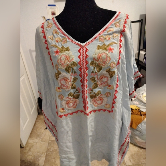 Chic Embroidered Light Blue Tunic - Picture 10 of 16